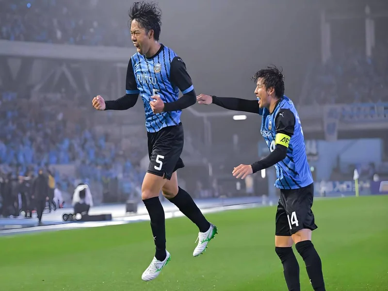 记者：蓉城尽力了，阵容不整+处在磨合期让球队没法与对手抗衡